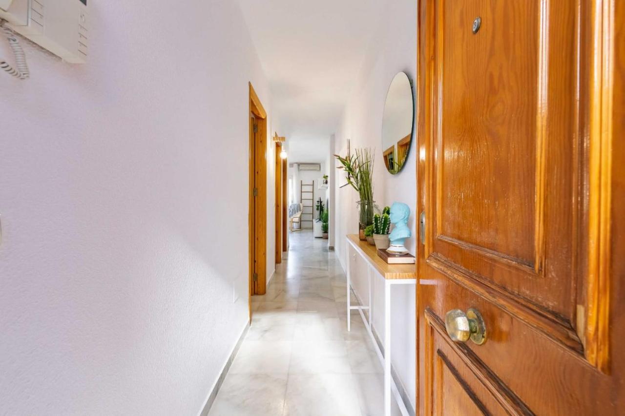 Fuengirola Los Boliches Paseo Maritimo Rey De Espana Esquina Lope De Vega 1 Dormitorio Mas Sofa Cama Salon Mas Cama Supletoria 外观 照片
